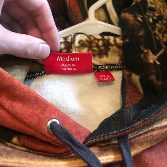 Supreme World is Yours hoodie - Picture 7 of 7